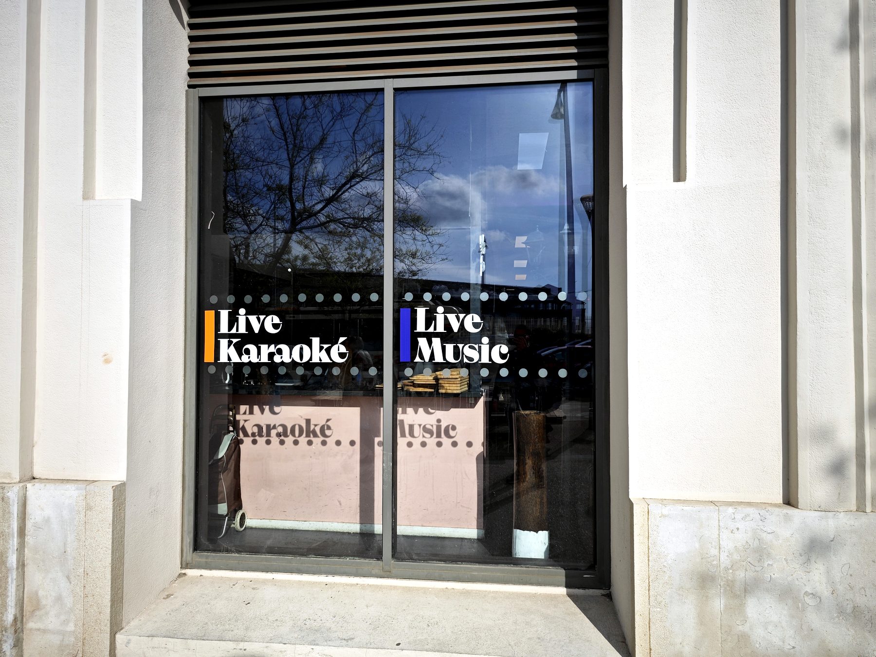 Adhésif vitrine — 033_adhesif-vitrine-populo-v2