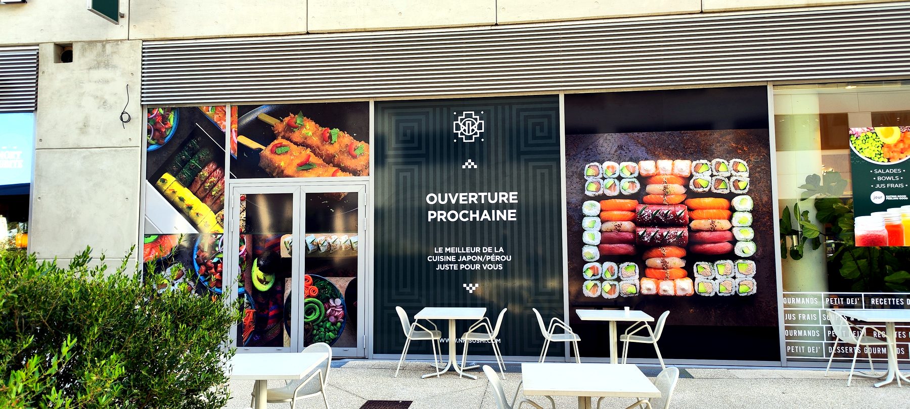 Adhésif vitrine