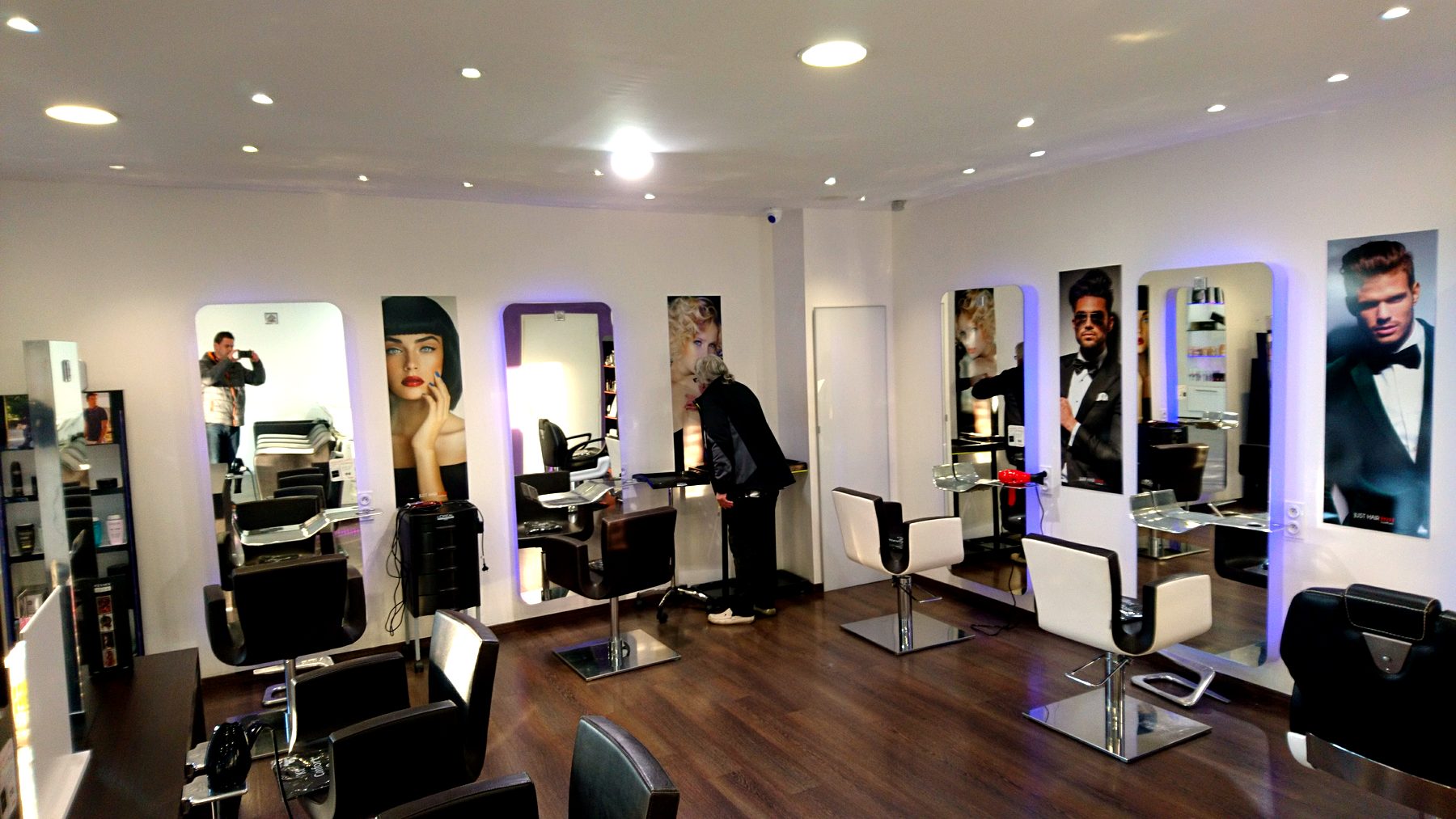 Décoration intérieure — 142_signaletique-interieure-salon-coiffure