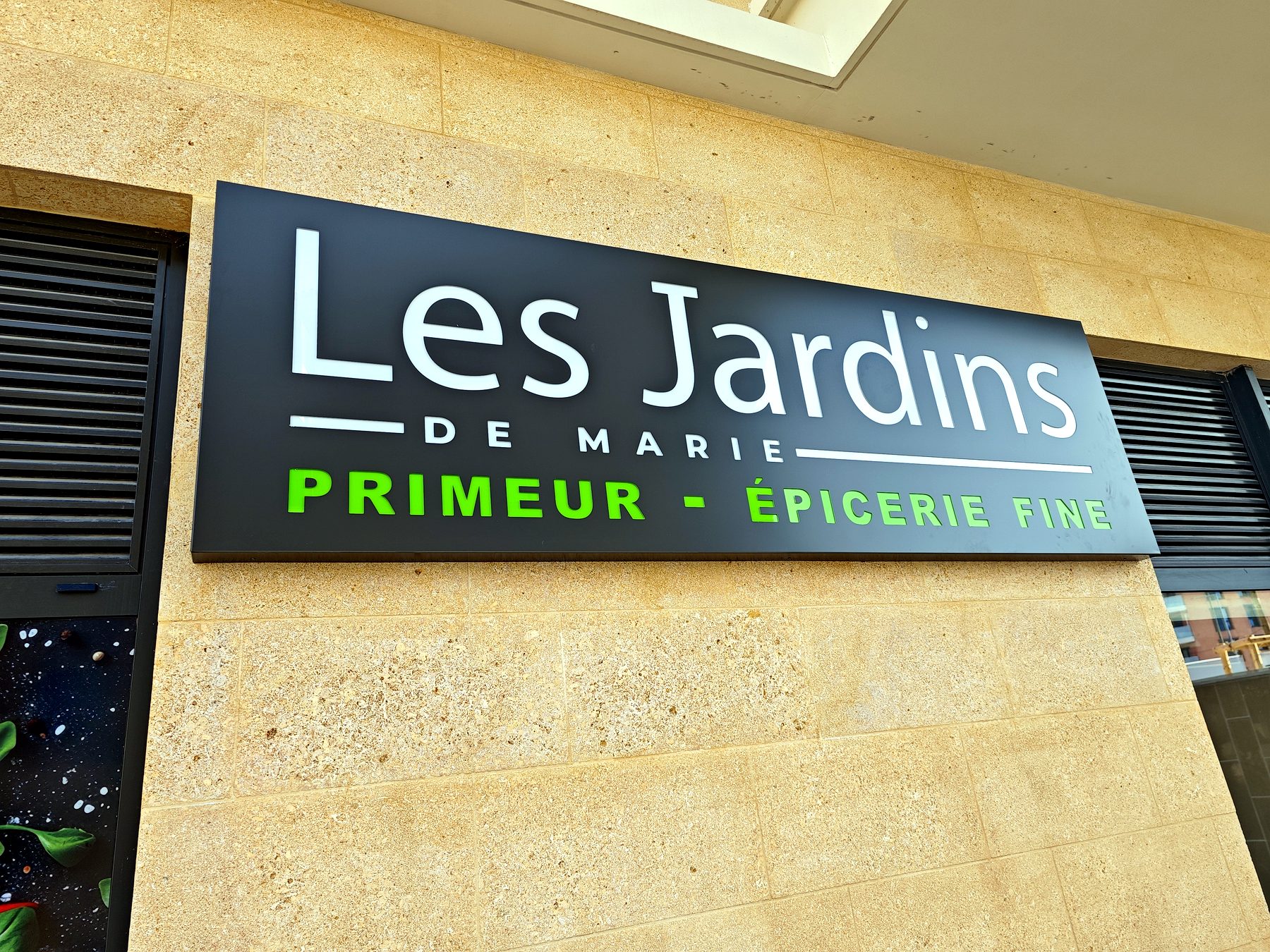 Enseigne lumineuse