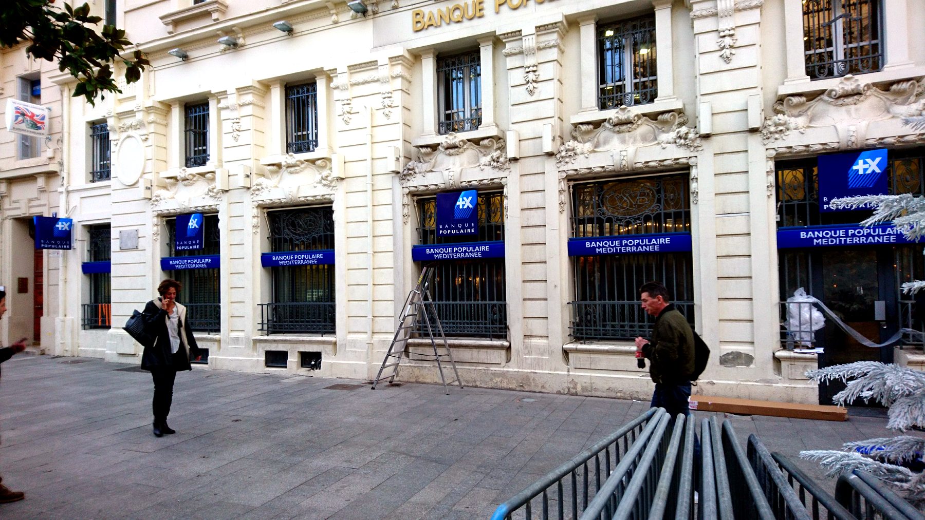 Pose chantier — 138_plaques-facades-centre-ville